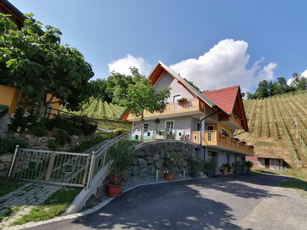 Ferienwohnung Stoff Kitzeck im Sausal Esterno foto